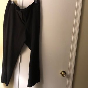 Black dress pants size 18 Petite.